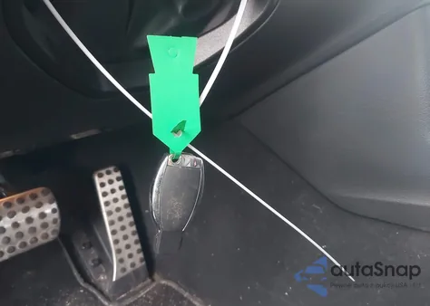 2015 Mercedes-Benz E 350 4Matic из США, поврежденный, VIN WDDHF8JB7FB083784